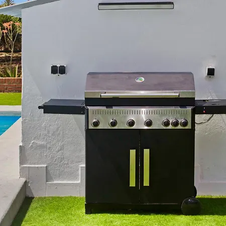 Villa San Patricio I Piscina Privada I Jacuzzi I Bbq I Ps5 I Aire Acon I 3000m2 I 5min-centro *