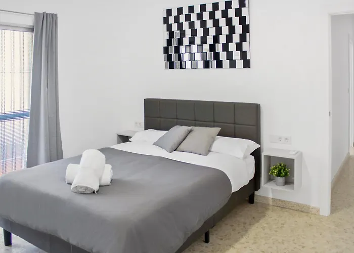 San Patricio I Piscina Privada I Jacuzzi I Bbq I Ps5 I Aire Acon I 3000m2 I 5min-centro חרז