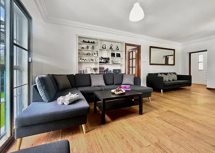 Villa San Patricio I Piscina Privada I Jacuzzi I Bbq I Ps5 I Aire Acon I 3000m2 I 5min-centro Jerez de la Frontera