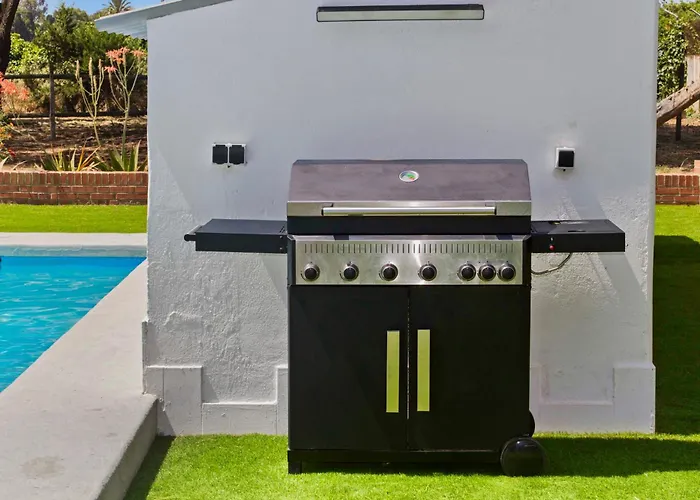 וילה San Patricio I Piscina Privada I Jacuzzi I Bbq I Ps5 I Aire Acon I 3000m2 I 5min-centro *