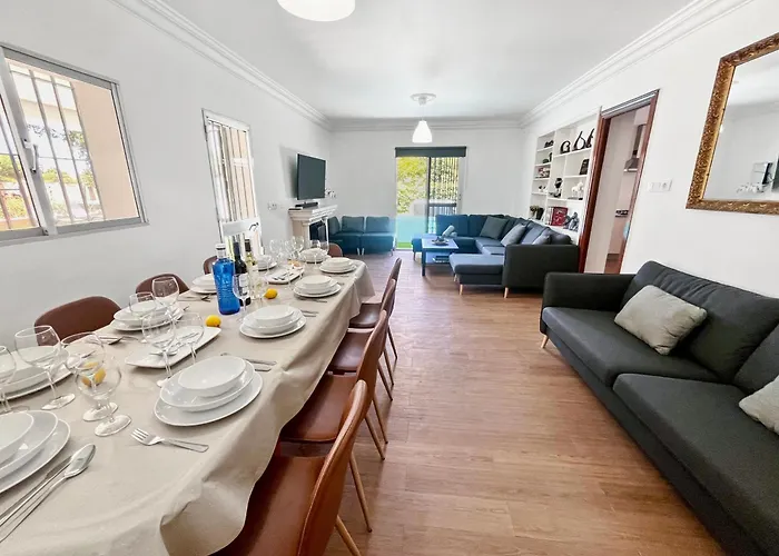 San Patricio I Piscina Privada I Jacuzzi I Bbq I Ps5 I Aire Acon I 3000m2 I 5min-centro חרז