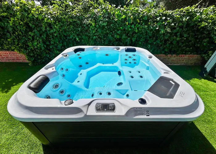 Villa San Patricio I Piscina Privada I Jacuzzi I Bbq I Ps5 I Aire Acon I 3000m2 I 5min-centro *