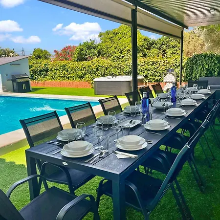 San Patricio I Piscina Privada I Jacuzzi I Bbq I Ps5 I Aire Acon I 3000m2 I 5min-centro فيلة