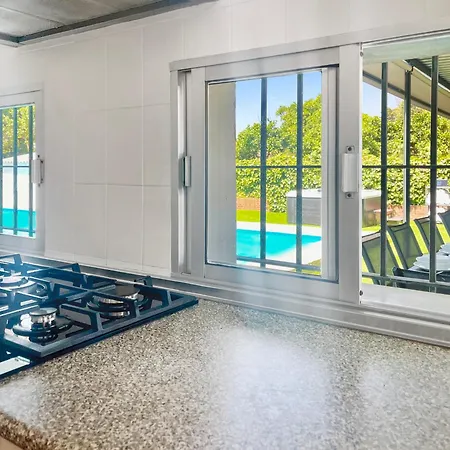 빌라 San Patricio I Piscina Privada I Jacuzzi I Bbq I Ps5 I Aire Acon I 3000m2 I 5min-centro 헤레스